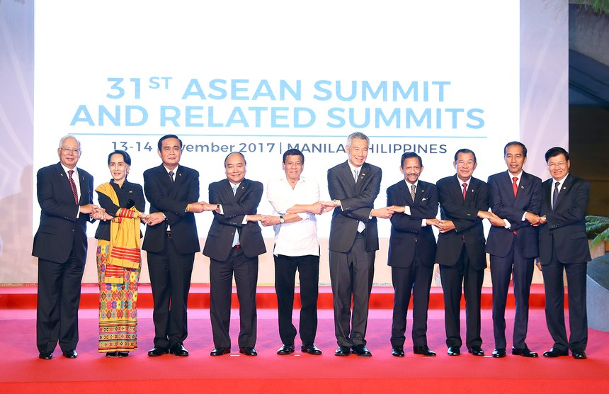 Thủ tướng Nguyễn Xuân Phúc và lãnh đạo các nước ASEAN.