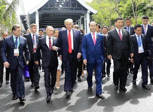 Chủ tịch nước Trần Đại Quang và lãnh đạo các nền kinh tế APEC tại Đà Nẵng.
