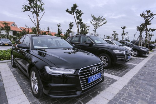 Từ giữa tháng 11 lô xe Audi phục vụ APEC 2017 đã được rao bán trên thị trường. Ảnh: Nguyễn Đông