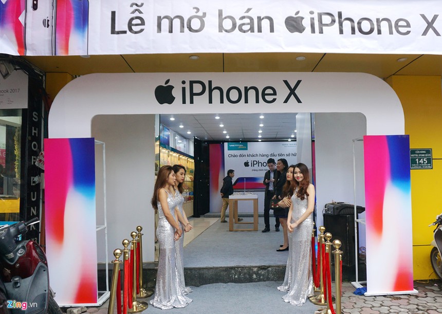 iPhone X chính hãng mở bán tại Việt Nam