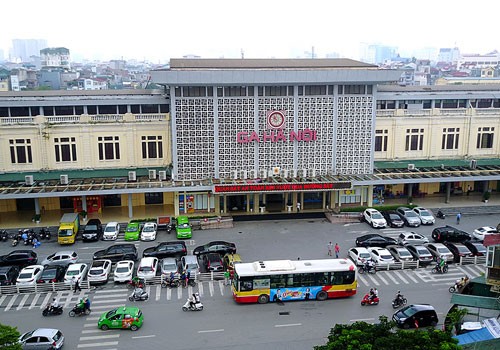 Hơn một thế kỷ qua, ga Hà Nội luôn là một đầu mối giao thông vận tải quan trọng của Việt Nam cũng như Thủ đô Hà Nội. Ảnh: Giang Huy