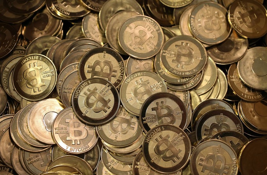 Giá Bitcoin hôm nay 25/12: Lún sâu trong khủng hoảng.