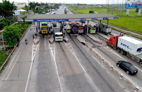 Việc bị ép giảm giá trên 2 trạm BOT Quốc lộ 5 khiến phương án tài chính Dự án Cao tốc Hà Nội - Hải Phòng trị giá 2 tỷ USD có nguy cơ bị vỡ.