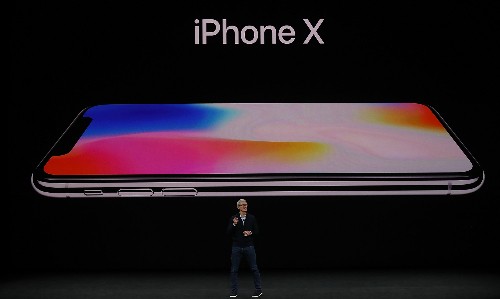 Apple sẽ cắt giảm sản lượng iPhone X năm nay.