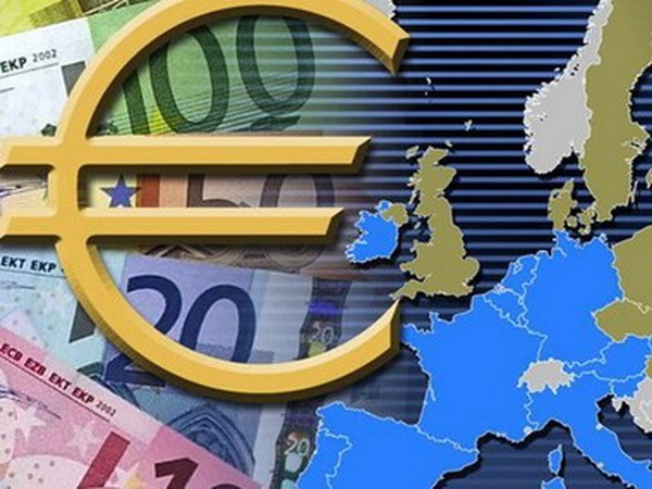 Đồng euro mạnh không kìm hãm tăng trưởng kinh tế của Eurozone