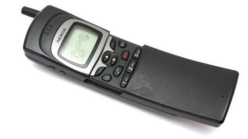 Nokia hồi sinh 'điện thoại quả chuối' Nokia 8110