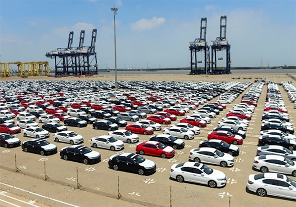 Thị trường ôtô nhập khẩu trong tuần: Giảm mạnh so với đầu tháng
