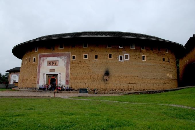 Những ngôi nhà tròn chứa cả trăm người ở Phúc Kiến, Trung Quốc