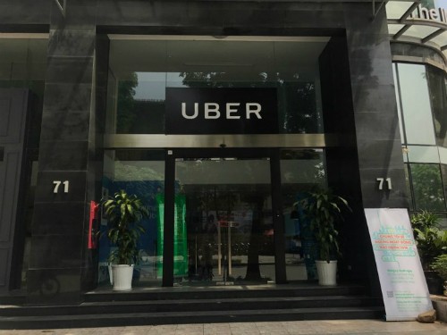 Văn phòng Uber tại Hà Nội ra thông báo ngày 8/4 là ngày cuối cùng Uber hoạt động tại Việt Nam. Ảnh: Anh Tú
