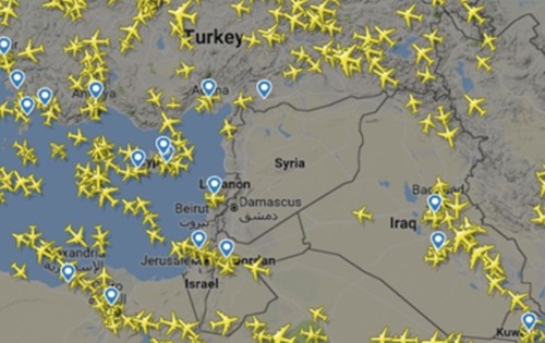 Các máy bay tránh đông Địa Trung Hải và không phận Syria. Đồ họa: Flightradar24. 