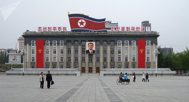 Quảng trường trung tâm ở thủ đô Bình Nhưỡng của Triều Tiên (Ảnh: Sputnik)