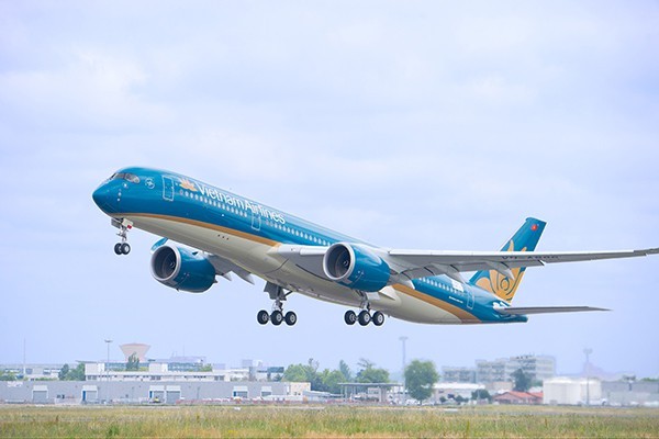 Vietnam Airlines sẽ mở lại dịch vụ bán hàng miễn thuế trên máy bay từ 1/6