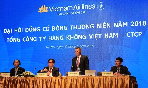 Ông Dương Trí Thành, Tổng giám đốc Vietnam Airlines đang phát biểu tại đại hội. Ảnh: Anh Tú