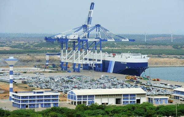 Cảng Hambantota ở Sri Lanka, công trình được Trung Quốc đổ tiền đầu tư xây dựng. (Ảnh: Getty).
