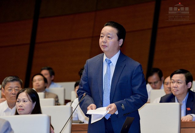 Bộ trưởng Trần Hồng Hà cho rằng, hiện nay nhiều nước đã  nói KHÔNG với nhập khẩu phế liệu và lộ trình của Việt Nam cũng cần phải như vậy.