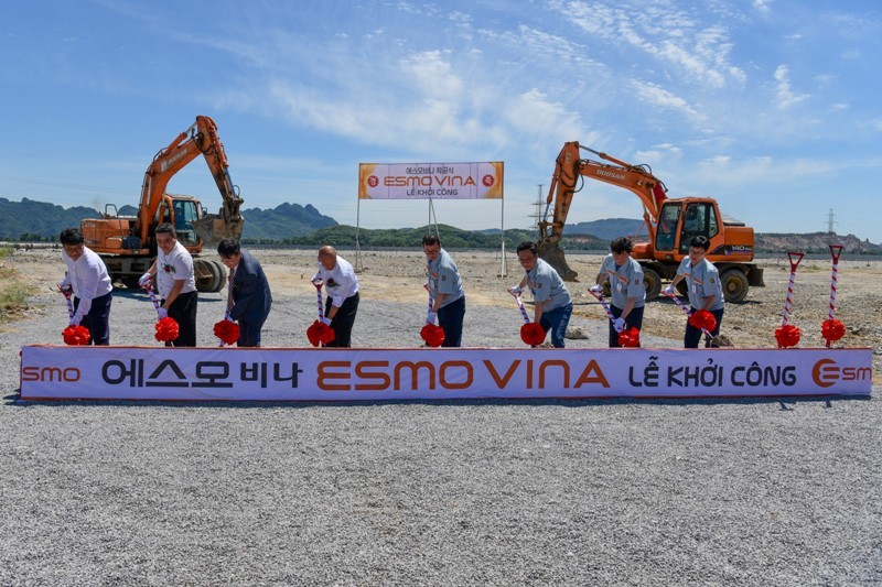 Nhà máy sản xuất dây cáp điện ô tô đầu tiên tại Việt Nam của Tập đoàn ESMO, có tổng vốn đầu tư 700 tỷ đồng, đặt tại Cụm công nghiệp Gia Phú (Ninh Bình).