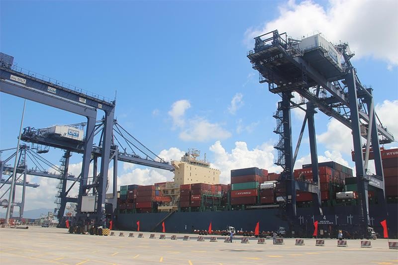 Bến cảng Cái Lân của Công ty TNHH Cảng container Quốc tế Cái Lân (CICT).