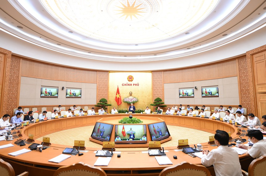 Thủ tướng Nguyễn Xuân Phúc chủ trì phiên họp Chính phủ thường kỳ tháng 7/2018.