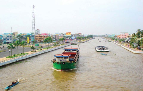 Dự án nâng cấp tuyến kênh Chợ Gạo (Giai đoạn 2) là công trình được đánh giá là cần ưu tiên đâu tư sớm để tăng tính liên kết vùng Đồng bằng sông Cửu Long.