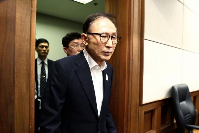 Cựu Tổng thống Hàn Quốc trong phiên xét xử hồi tháng 5/2018 (Ảnh: Reuters).