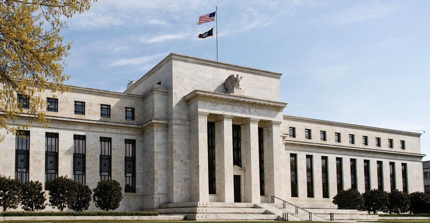 Fed trở thành “ông kẹ” của giới đầu tư