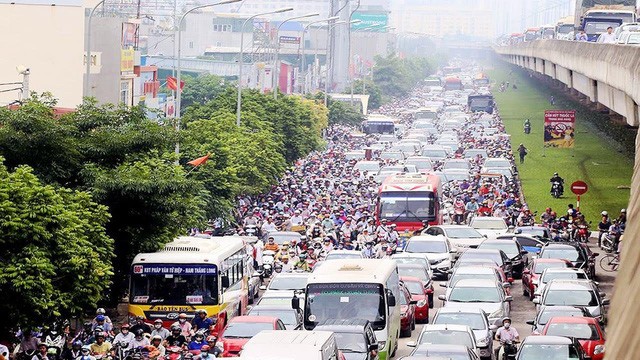 TP Hà Nội đang xây dựng đề án thu phí phương tiện vào nội đô.