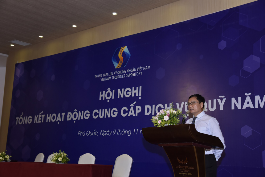 Ông Nguyễn Sơn, Chủ tịch Hội đồng quản trị VSD phát biểu tại hội nghị