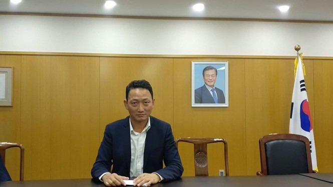 Đại sứ Hàn Quốc tại Việt Nam Kim Do-hyun
ẢNH VŨ HÂN.