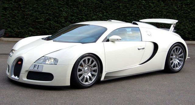 Bộ bánh xe Bugatti Veyron cũ được rao bán giá hơn 2,3 tỉ đồng