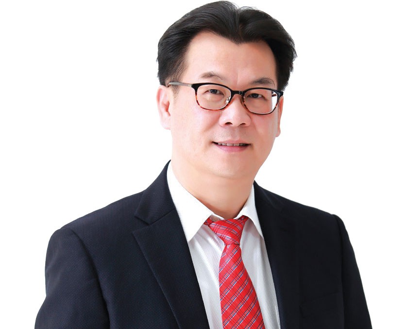 Ông Đặng Triệu Hòa, Chủ tịch Hội đồng quản trị - Tổng giám đốc Công ty cổ phần Sợi Thế Kỷ.