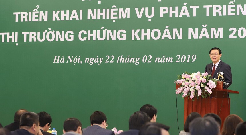 Phó Thủ tướng Vương Đình Huệ yêu cầu cơ quan quản lý, các hội nghề nghiệp triển khai giải pháp để cải thiện chất lượng kiểm toán.