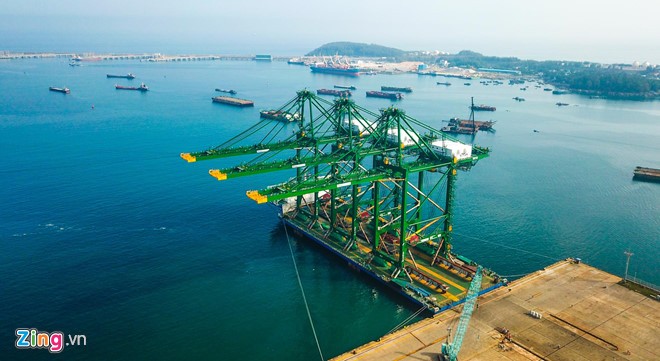 Khu vực cảng chuyên dụng Doosan Vina, Khu kinh tế Dung Quất. Ảnh: Minh Hoàng.