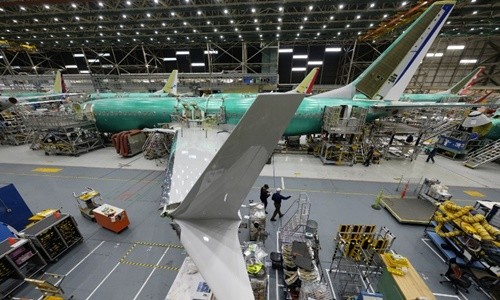 Máy bay 737 MAX được sản xuất trong nhà máy Boeing ở bang Washington ngày 27/3. Ảnh: AFP.