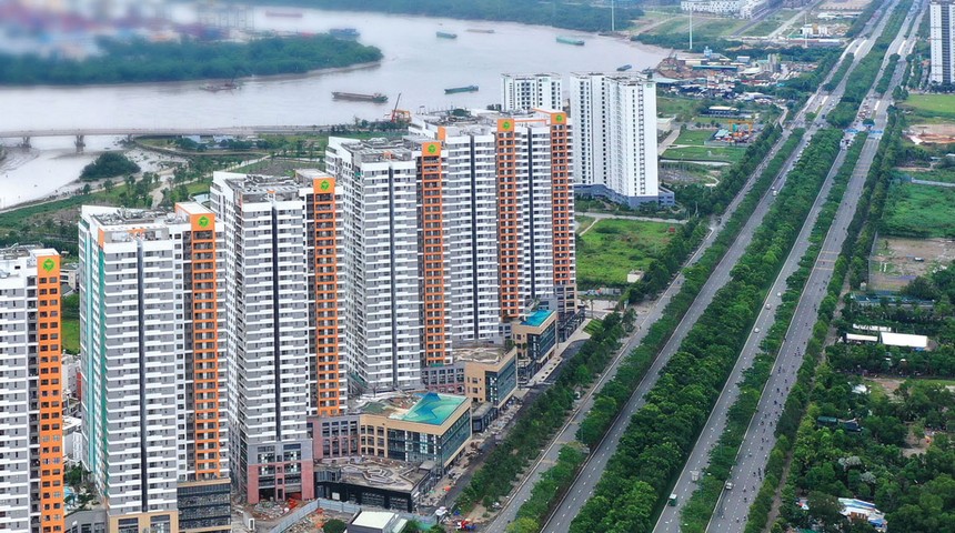Dọc tuyến đường Mai Chí Thọ hình thành nhiều dự án bất động sản lớn.