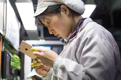 Căng thẳng trong chiến tranh thương mại Mỹ - Trung buộc Apple phải lên phương án sản xuất khác.