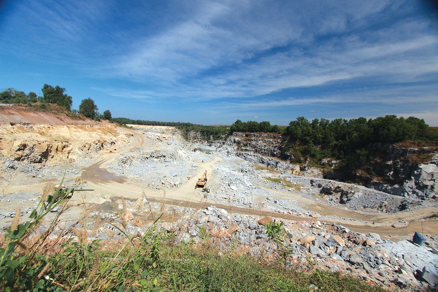 Khoáng sản và xây dựng Bình Dương (KSB): Nóng chuyện M&A mỏ đá mới