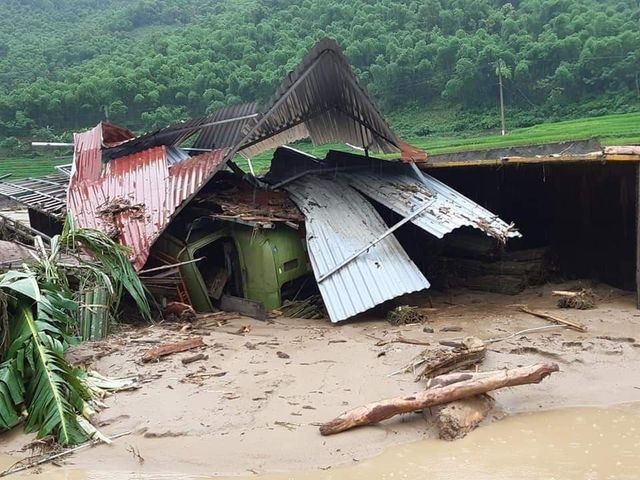Do ảnh hưởng của cơn bão số 3, huyện Mường Lát (Thanh Hóa) là một trong những huyện thiệt hại về cả người và tài sản. (Ảnh: Bình Minh).