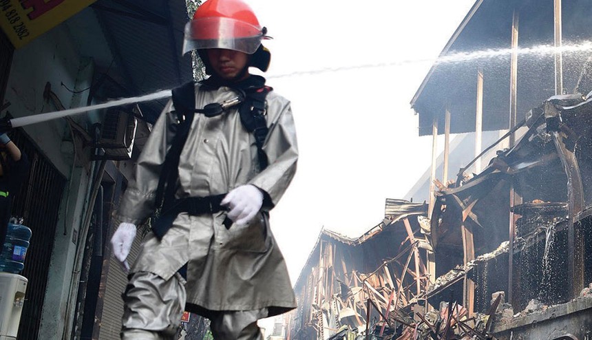 Bảo hiểm trách nhiệm công cộng nhìn từ vụ cháy nhà máy Rạng Đông