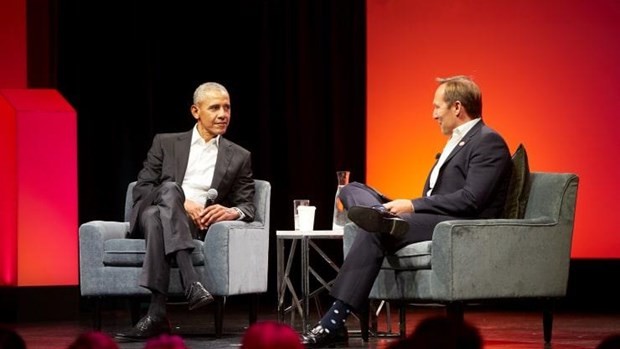 Cựu Tổng thống Mỹ Obama trong cuộc nói chuyện ở San Francisco, ngày 17/9. (Nguồn: CNBC).