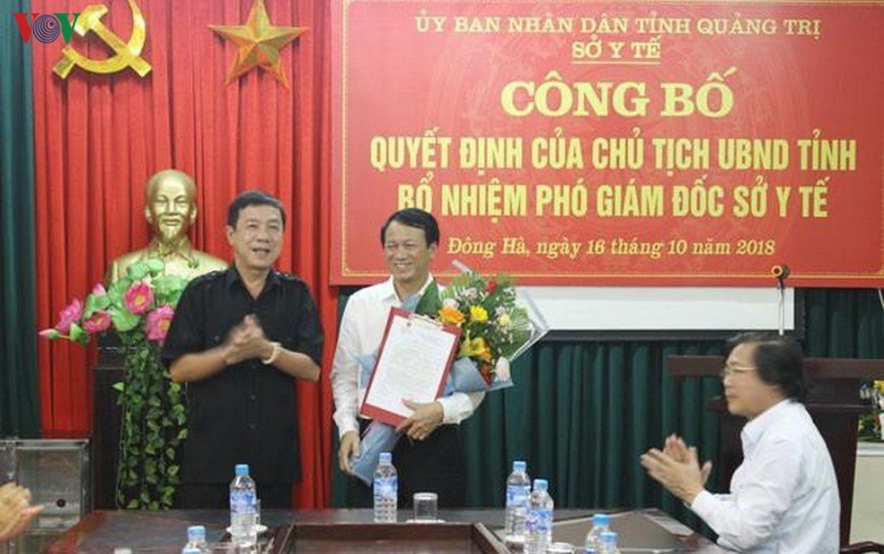 Ông Đỗ Văn Hùng khi được bổ nhiệm làm Phó Giám đốc Sở Y tế cách đây 1 năm.
