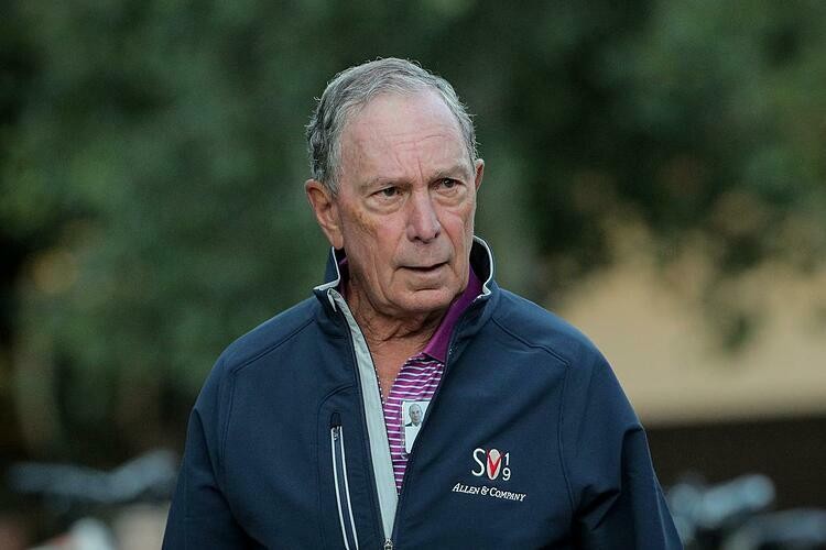 Tỷ phú Michael Bloomberg trong một sự kiện hồi tháng 7. Ảnh: Reuters.