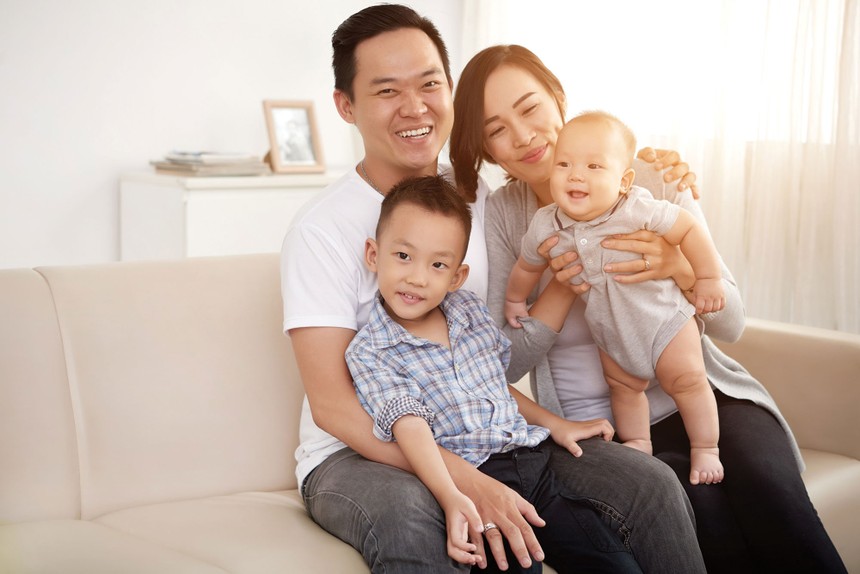 Tổng đài Bảo vệ Sức khỏe Việt tư vấn các vấn đề về sức khỏe cho cả gia đình.