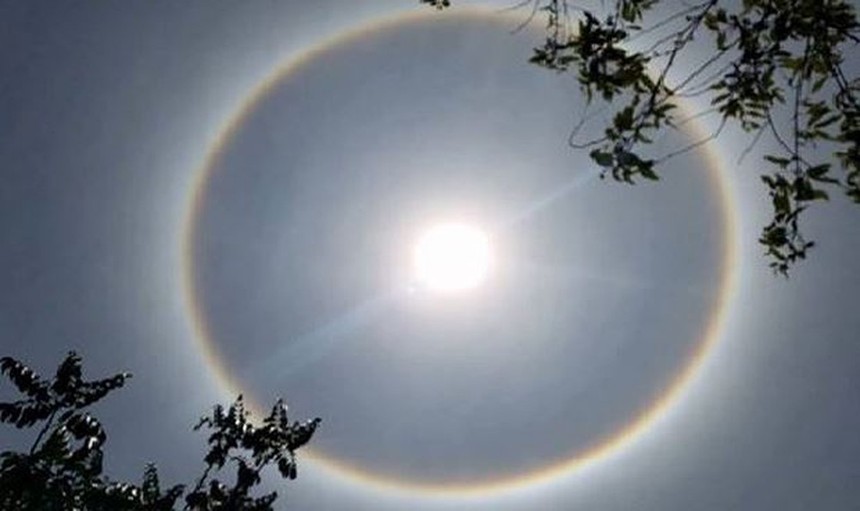 Hào quang tròn xuất hiện trong tiết trời -43°C