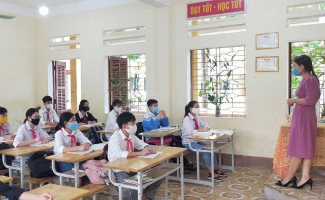 Bộ Y tế yêu cầu học sinh ngồi so le, cách nhau 1,5m trong lớp