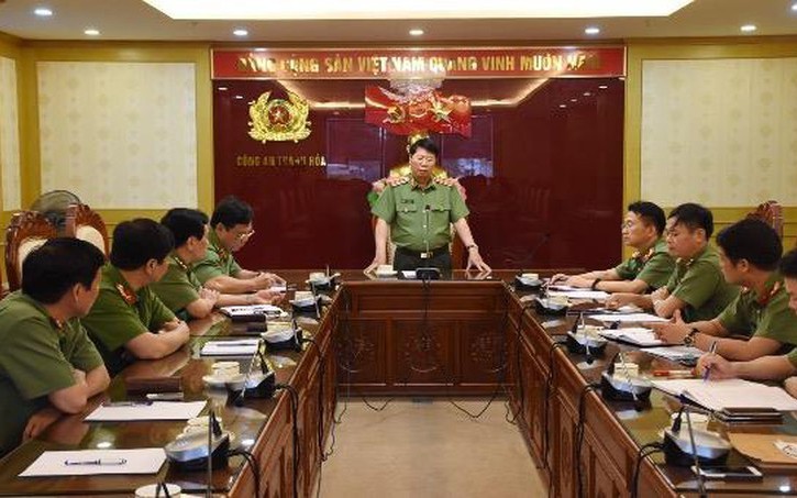 Thứ trưởng Bùi Văn Nam làm việc với Công an tỉnh Thanh Hóa.