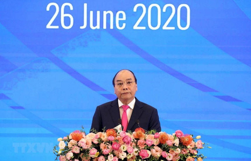 Thủ tướng Nguyễn Xuân Phúc, Chủ tịch ASEAN 2020 phát biểu khai mạc Hội nghị Cấp cao ASEAN lần thứ 36. (Ảnh: Thống Nhất/TTXVN).