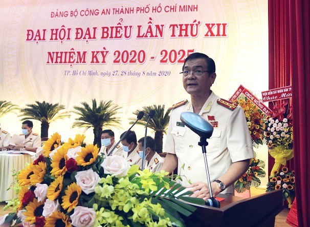 Đại tá Lê Hồng Nam, Giám đốc CATP được bầu giữ chức vụ Bí Thư Đảng ủy Công an TPHCM.