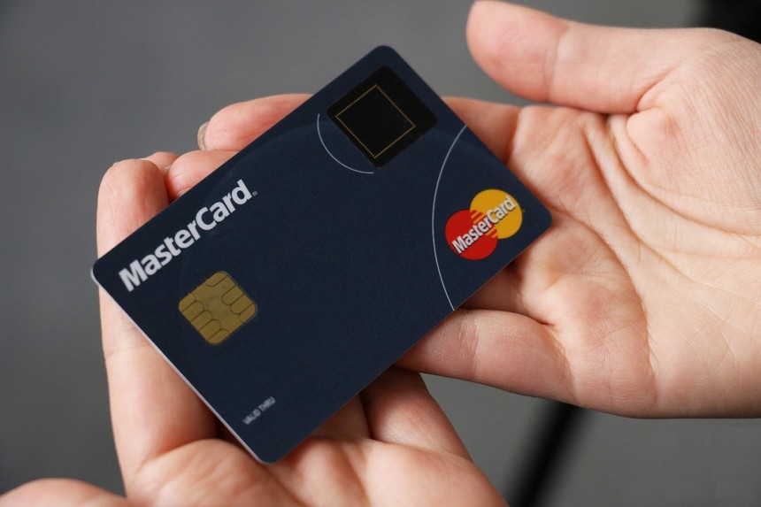 Triển vọng của Mastercard được đánh giá là tích cực, nhưng hãng cung cấp dịch vụ thanh toán thẻ này đang vướng vào vụ kiện khổng lồ tại Anh với cáo buộc tính phí cao