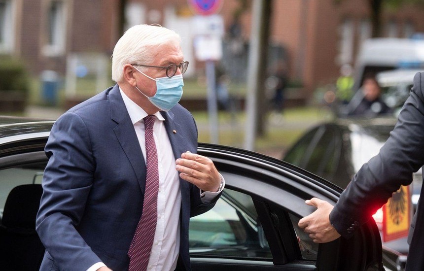 Tổng thống Đức Frank-Walter Steinmeier đã phải tự cách ly sau khi một vệ sỹ của ông bị dương tính với virus SARS-CoV-2. (Nguồn: AFP).