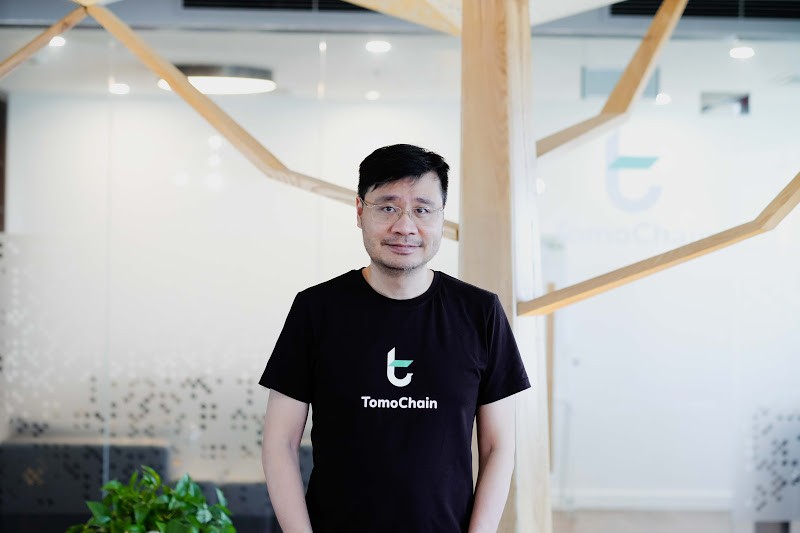Ông Long Vương, Nhà sáng lập và Giám đốc điều hành TomoChain cho biết thương vụ M&A với công ty Lition sẽ giúp TomoChain đáp ứng đa dạng yêu cầu của khách hàng và hướng đến mở rộng thị trường quốc tế. Ảnh: TomoChain.